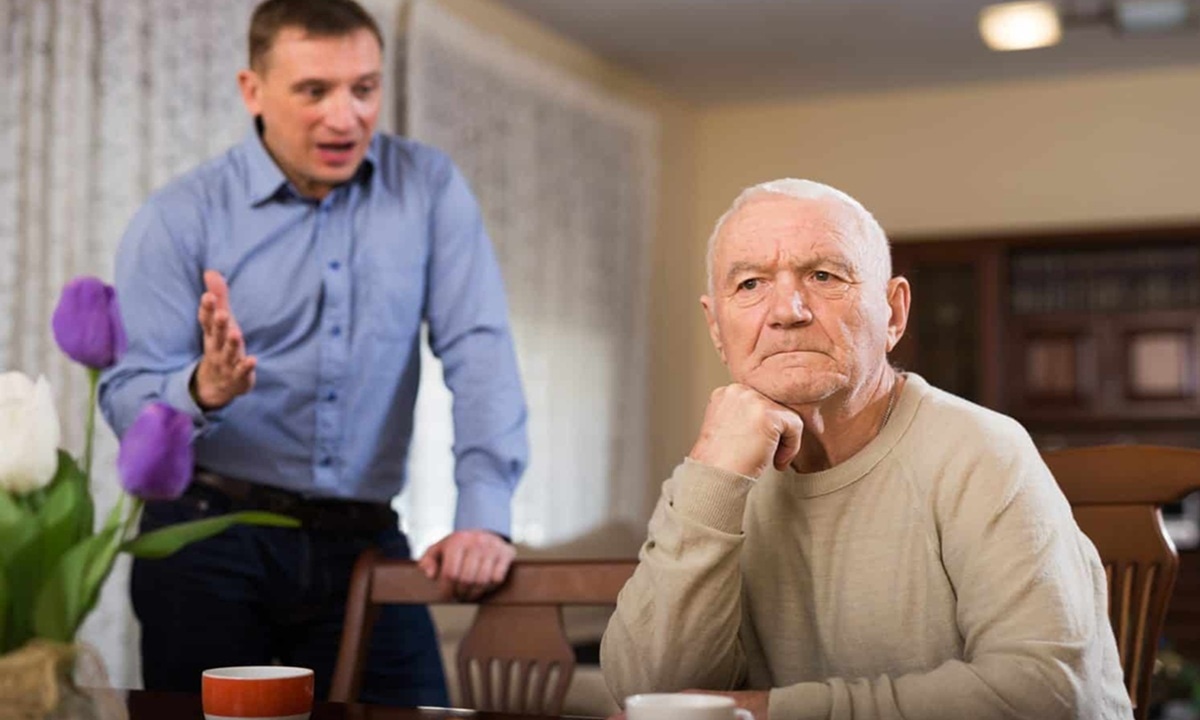 Как старость влияет на психику: что стоит за тяжелым характером пожилых