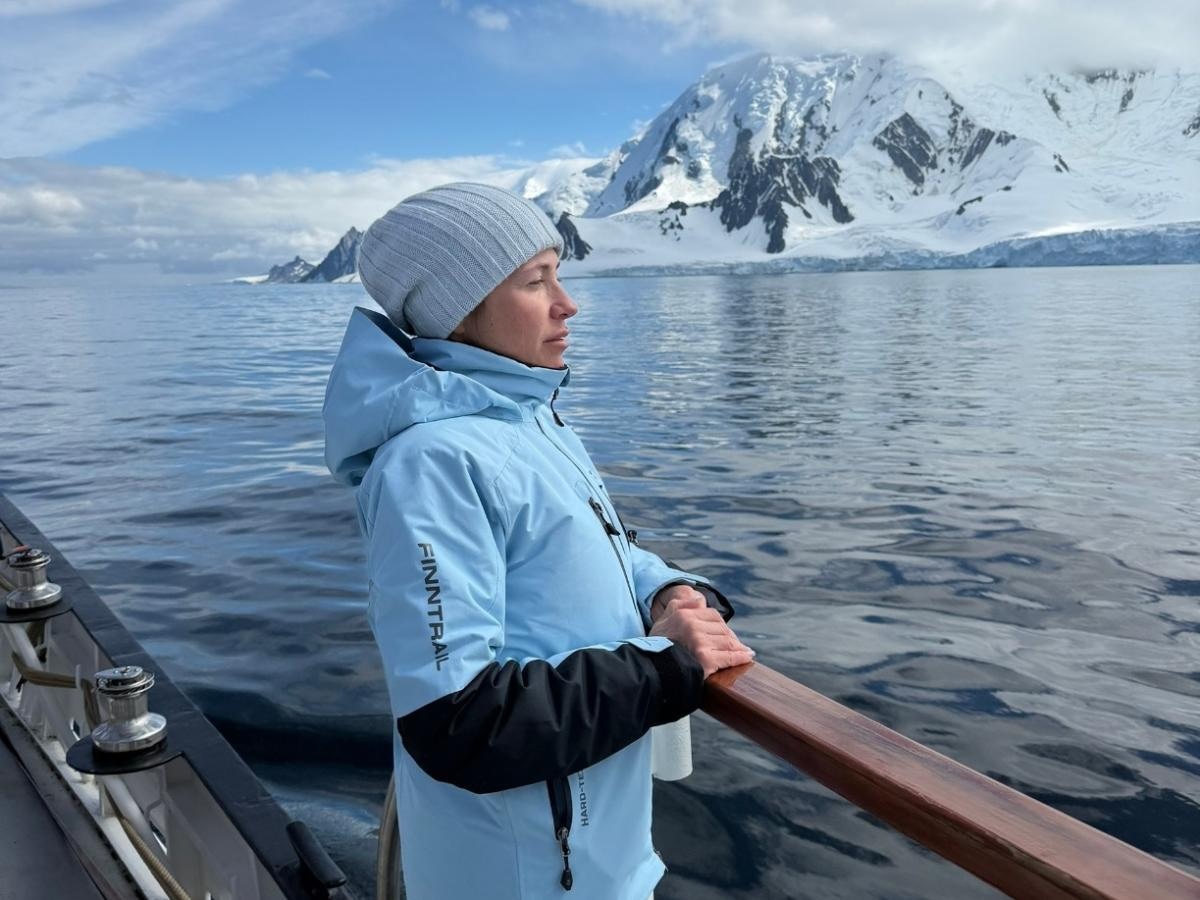Юлия Барановская застряла в Антарктиде и вышла на связь: Не хочет отпускать!