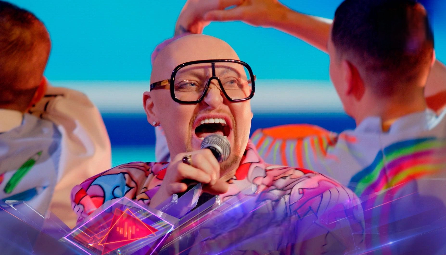 Обзор первого выпуска Суперстар! Битва сезонов: кто зажег, а кто потух