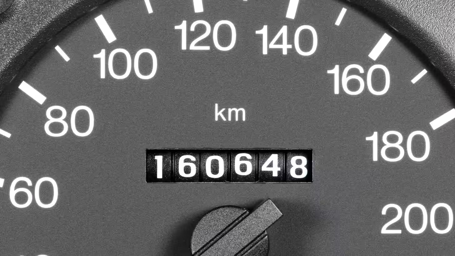 Когда машину пора продавать: правило 50% и реальный износ  пробег играет не главную роль