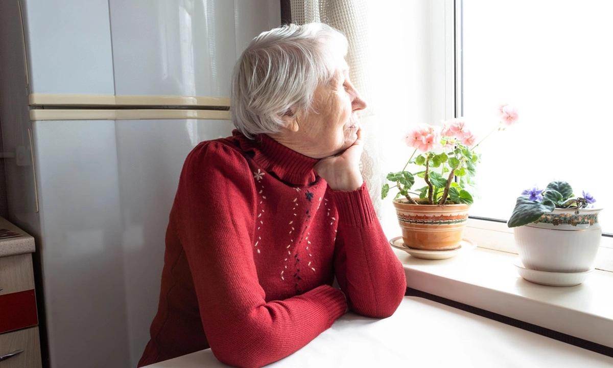 Когда женщина остается одна: 3 вещи, с которыми сталкиваются в преклонном возрасте