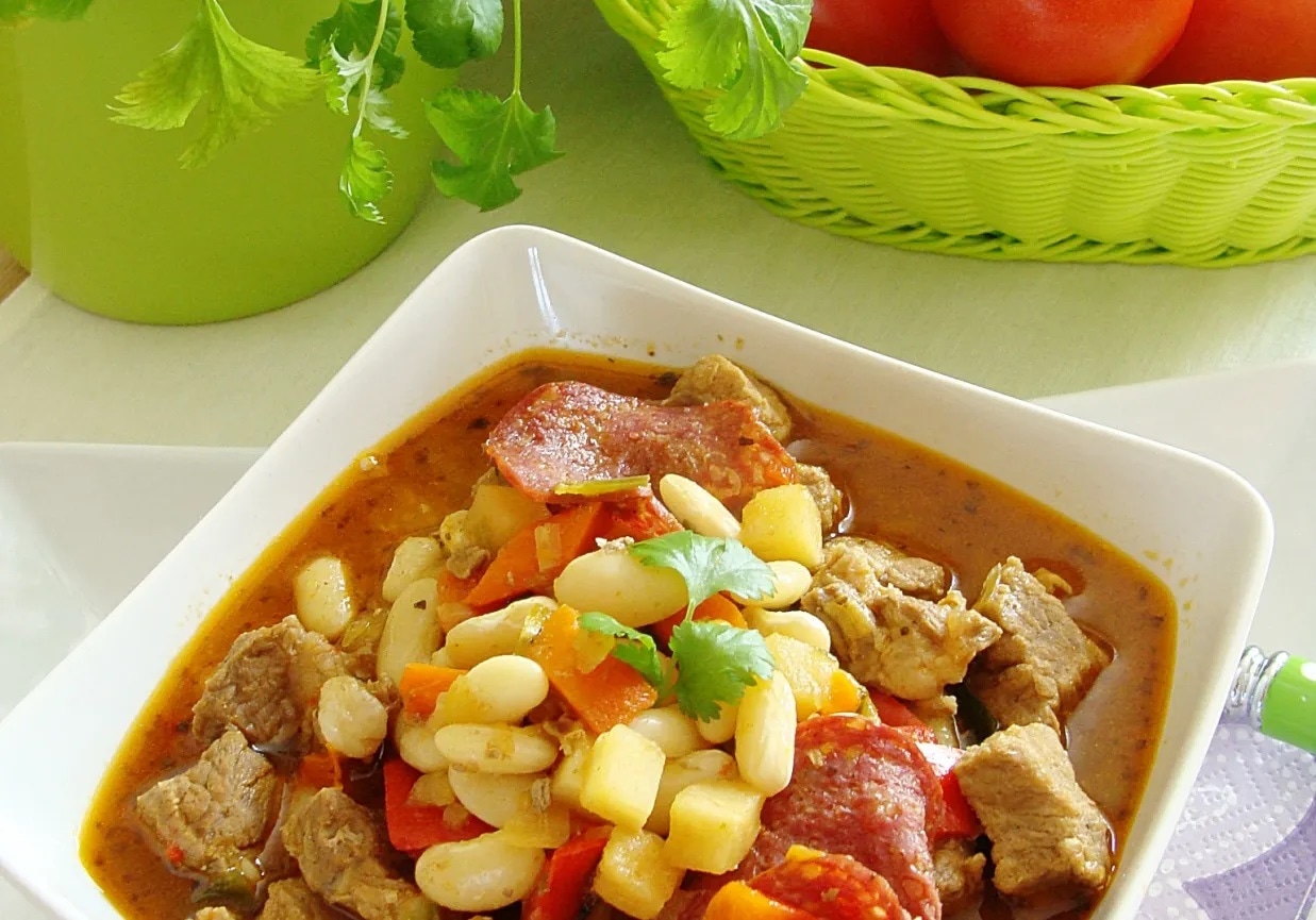 Фасоль вместо мяса  опасная замена: кто пострадает больше всего от дефицита, который долго не замечают