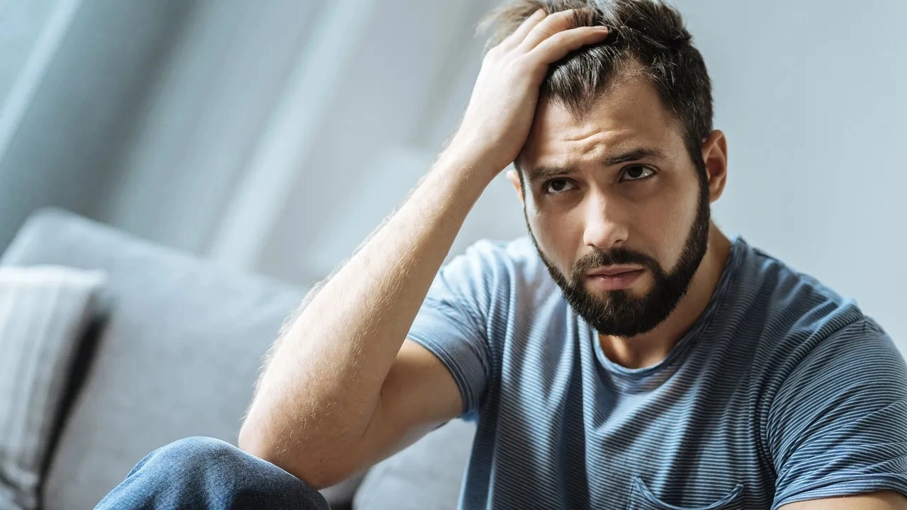 Навязчивые мысли  не враг, а сигнал: что происходит в мозге и как мягко выйти из этого круга