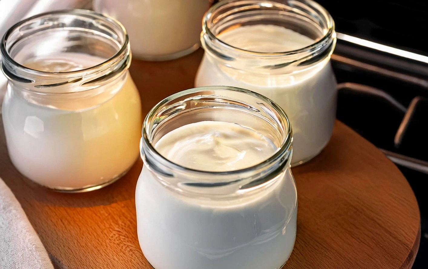 Домашний йогурт  это просто и вкусно: как из молока и закваски получить качественную текстуру
