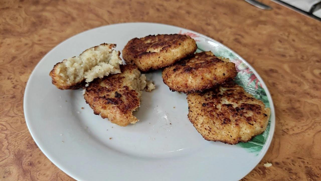 Почему котлеты из рыбы разваливаются: их нельзя готовить как мясные  эти ошибки критичны