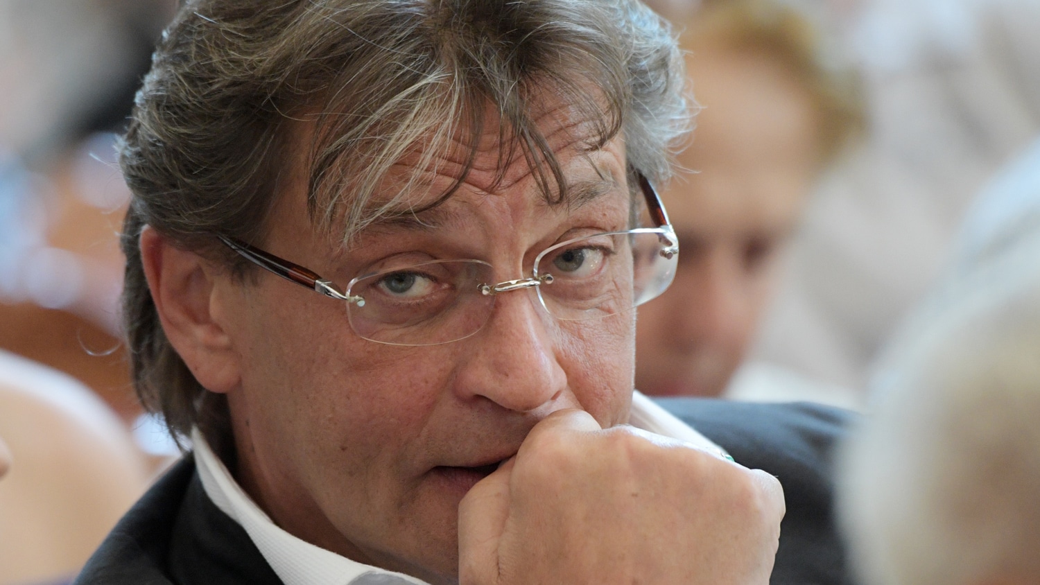 Александр Домогаров удивил неожиданным хобби: золотые руки спасли от унылой старости
