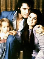 Элвис Пресли с женой и дочерью