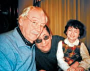 Егор Кончаловский с дедом и дочерью
