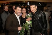 Евгений Гришковец, Алия Хасенова и Денис Бургазлиев на премьере фильма "Сатисфакция"