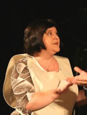 Елена Казаринова на сцене