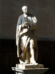 Памятник Исааку Ньютону