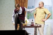 Денис Косяков в спектакле "Подыскиваю жену. Недорого!"