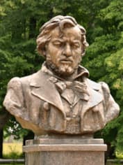 Памятник Михаилу Глинке