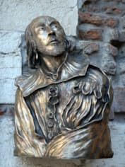 Уильям Шекспир. Памятник в Вероне