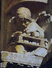 Статуя Пифагора.  Шартрский собор