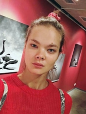 Анна Исаева