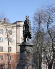 Памятник Федору Тютчеву