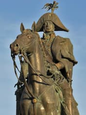 Памятник Михаилу Барклай-де-Толли в Черняховске, Калининградская область