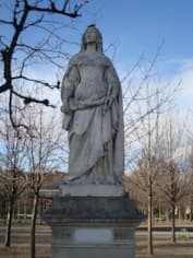 Памятник Анны Австрийской
