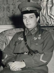 Людмила Павличенко