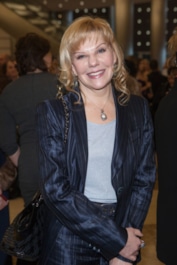 Александра Захарова