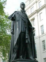 Памятник Георгу VI
