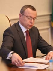 Вице-губернатор Юрий Петухов