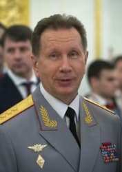 Виктор Золотов