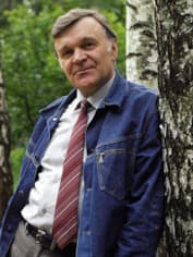 Юрий Бондарев