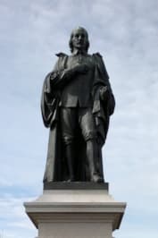Памятник Уильяму Гарвею