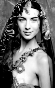 Катрина Балф