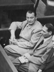 Герман Геринг во время Нюрнбергского процесса