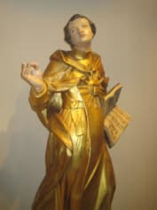 Статуя Фомы Аквинского