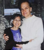 Марк Чепмен с женой