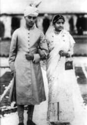Джавахарлал Неру с женой Камалой Каул