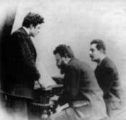 Джакомо Пуччини с Альберто Франкетти за пианино и Пьетро Масканьи