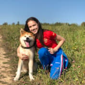 Алина Загитова и ее собака Масару