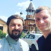 Николай Наумов и священник Николай Дубинин