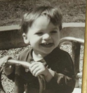 Джоэл Кортни в детстве