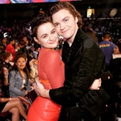 Джоэл Кортни и Джоуи Кинг