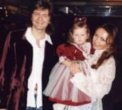 Елена Маликова с семьей
