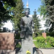 Памятник Анастасу Микояну
