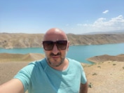 Карен Оганесян