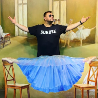 7 звезд, которые любят разыгрывать поклонников