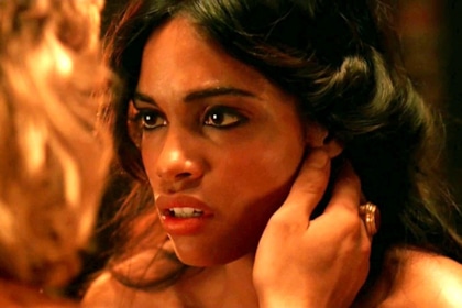 Rosario Dawson - biography, photo, age, height, personal life, news