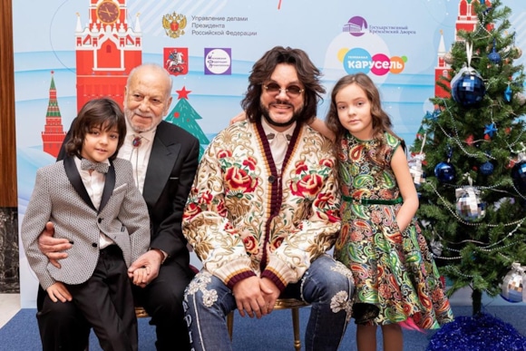 Filipp Kirkorov Biografiya Lichnaya Zhizn Foto Novosti Pevec Prodyuser Pesni Instagram 2021 24smi