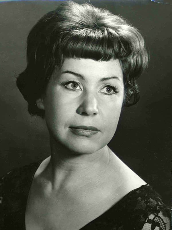 Инна Макарова