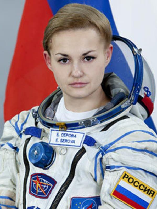 Елена Серова