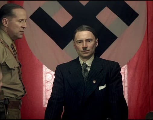 Роберт Карлайл, "Гитлер: Восхождение дьявола"