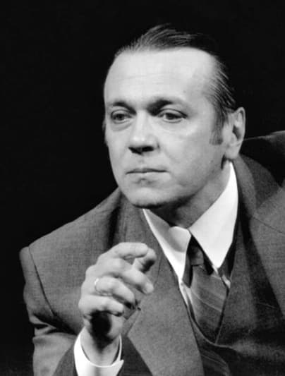 Валерий Дегтярь в театре